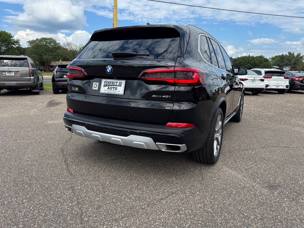 Photo 5 of this BMW X5