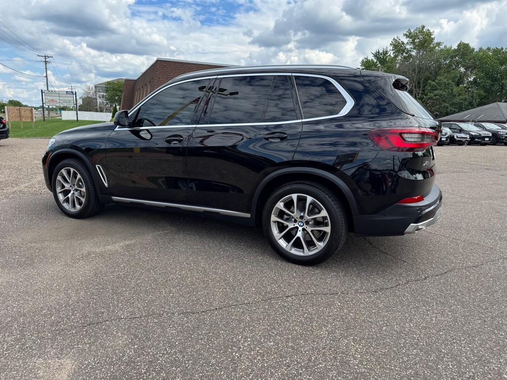 Photo 8 of this BMW X5