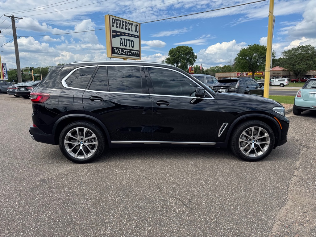 Photo 3 of this BMW X5