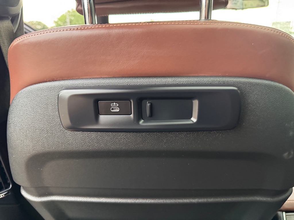 Photo 34 of this BMW X5