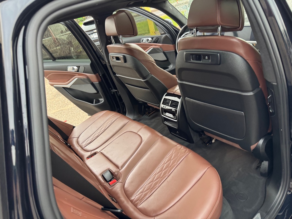 Photo 28 of this BMW X5