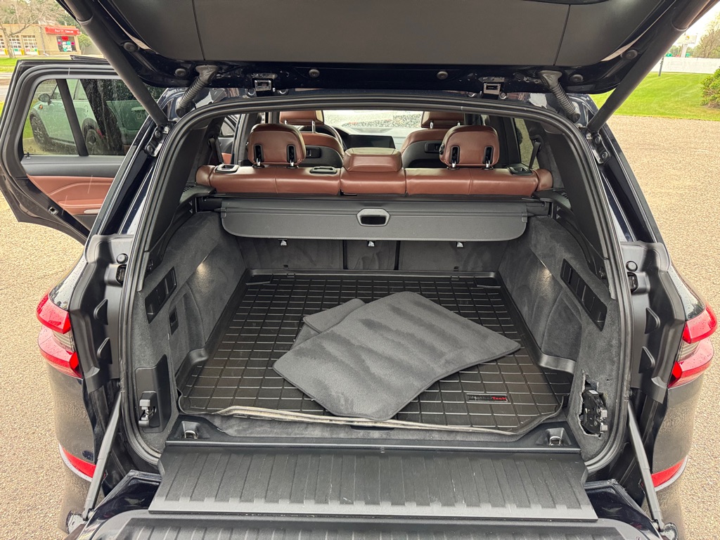 Photo 24 of this BMW X5