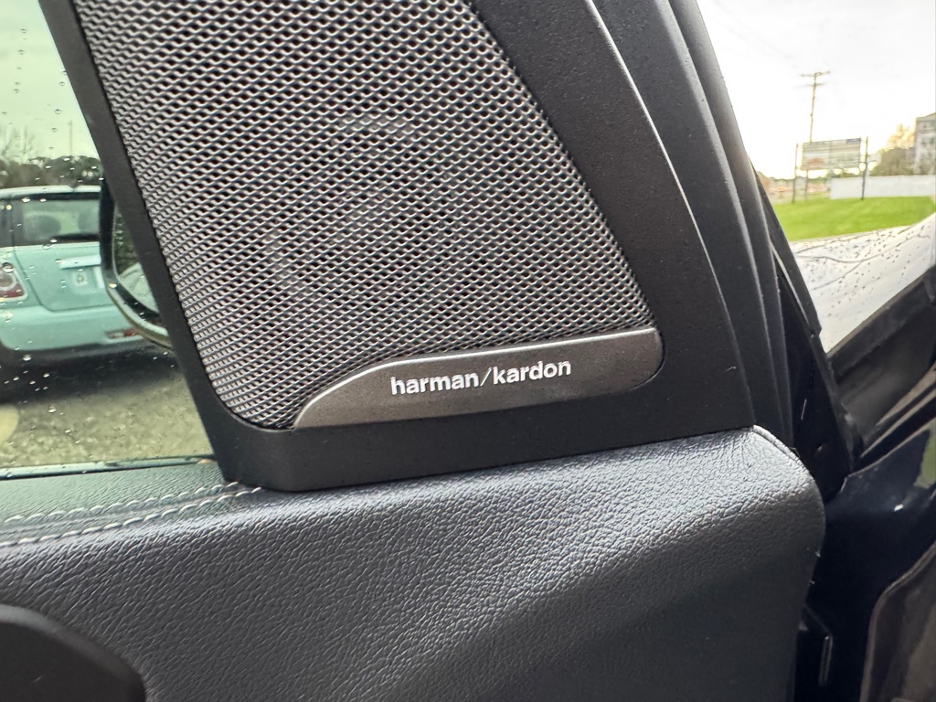 Photo 19 of this BMW X5