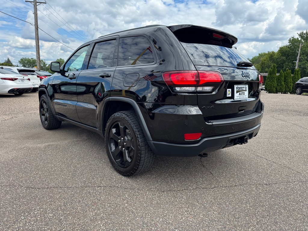 Photo 7 of this JEEP GRAND CHEROKEE