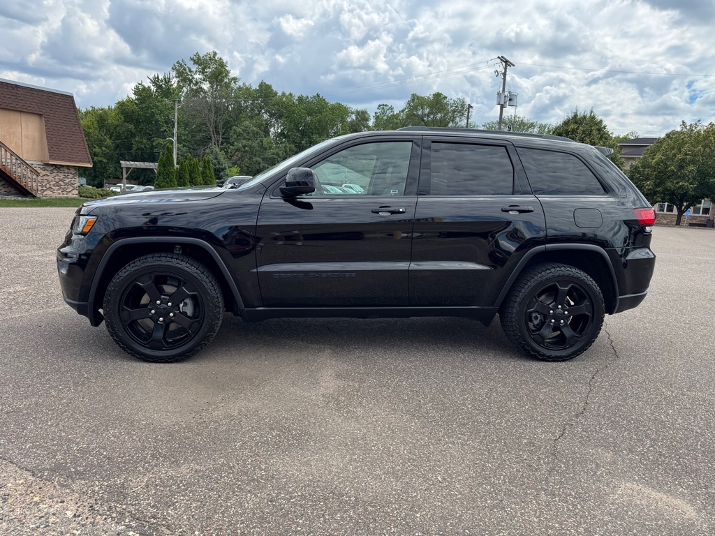 Photo 9 of this JEEP GRAND CHEROKEE