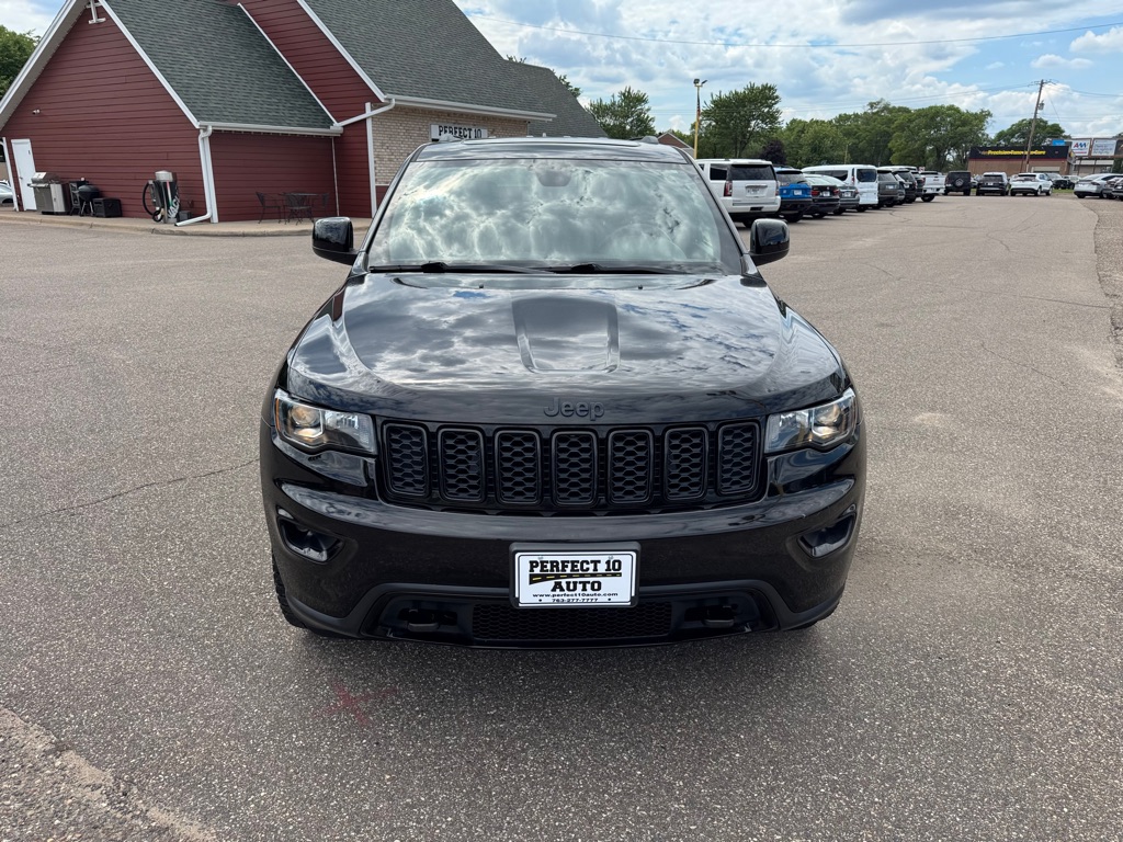 Photo 12 of this JEEP GRAND CHEROKEE