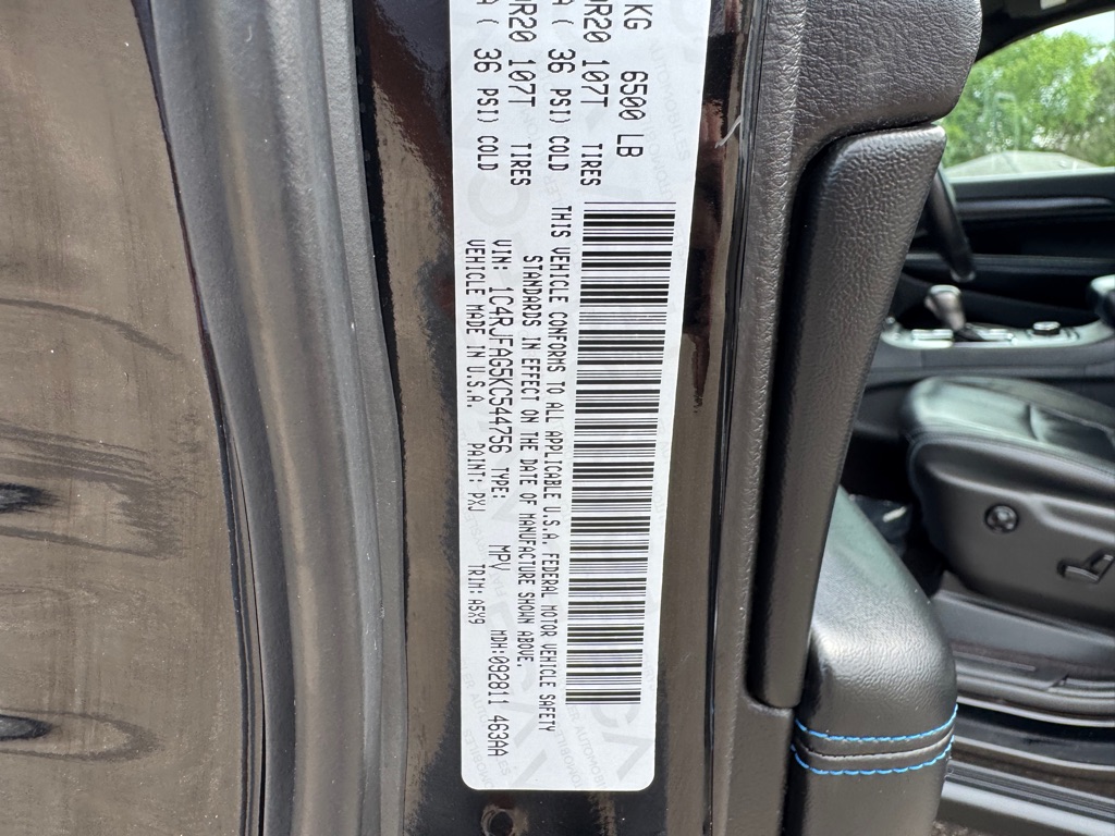 Photo 56 of this JEEP GRAND CHEROKEE