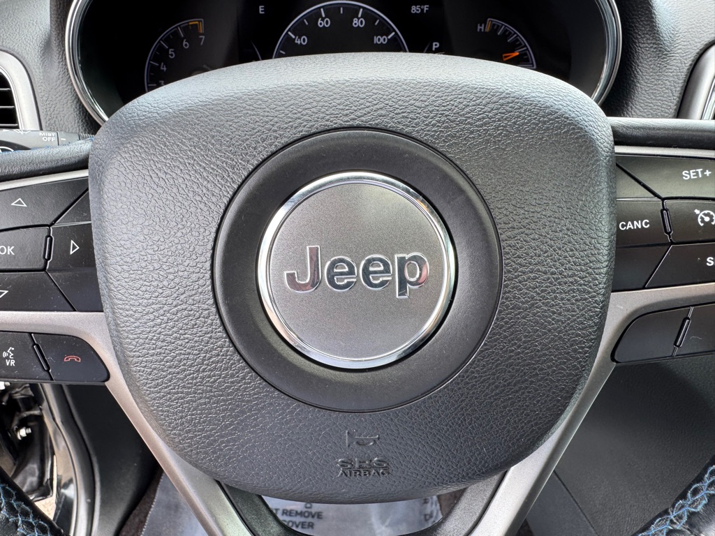 Photo 49 of this JEEP GRAND CHEROKEE