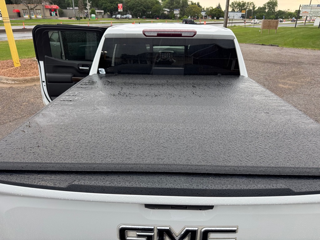 Photo 22 of this GMC SIERRA 1500