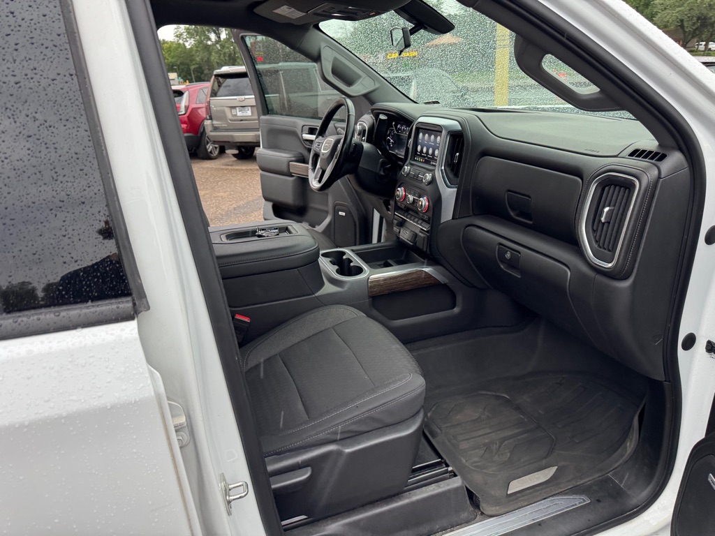 Photo 28 of this GMC SIERRA 1500