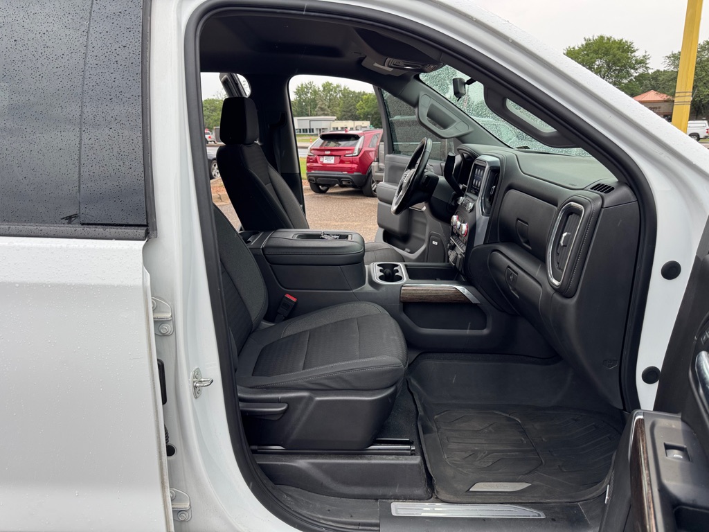 Photo 27 of this GMC SIERRA 1500