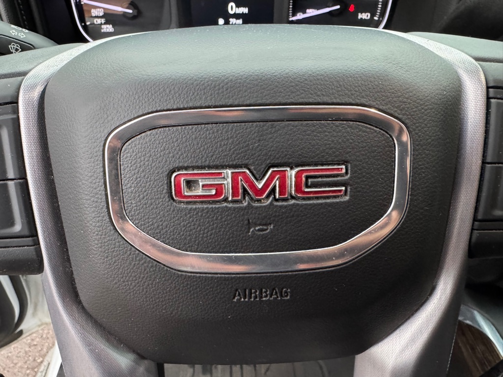 Photo 48 of this GMC SIERRA 1500