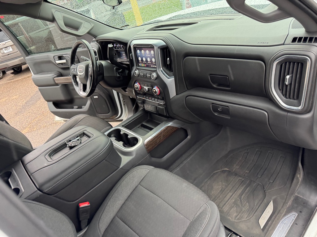 Photo 29 of this GMC SIERRA 1500