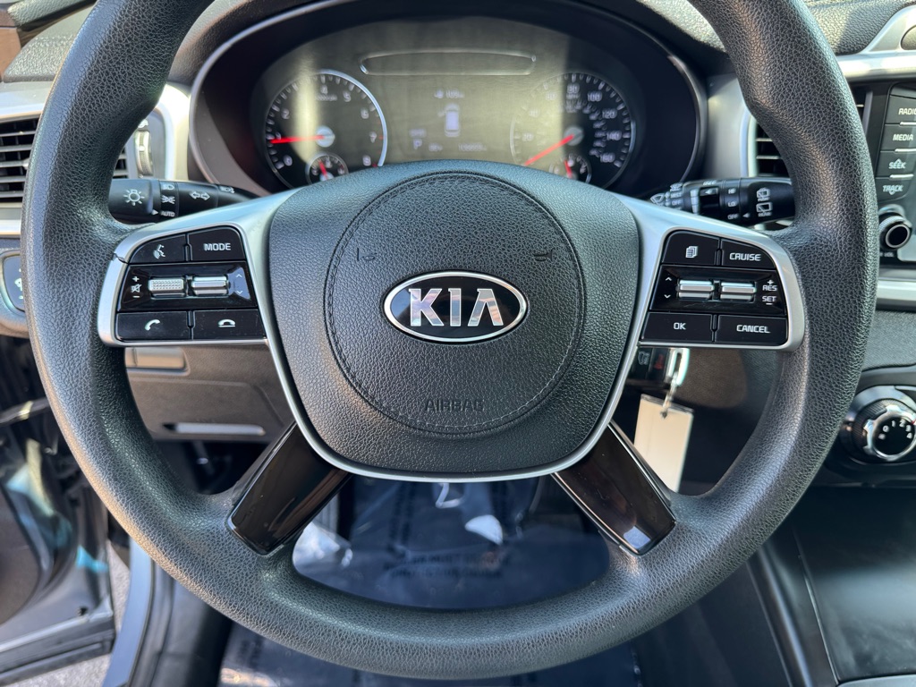 Photo 42 of this KIA SORENTO
