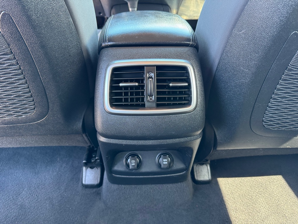 Photo 30 of this KIA SORENTO