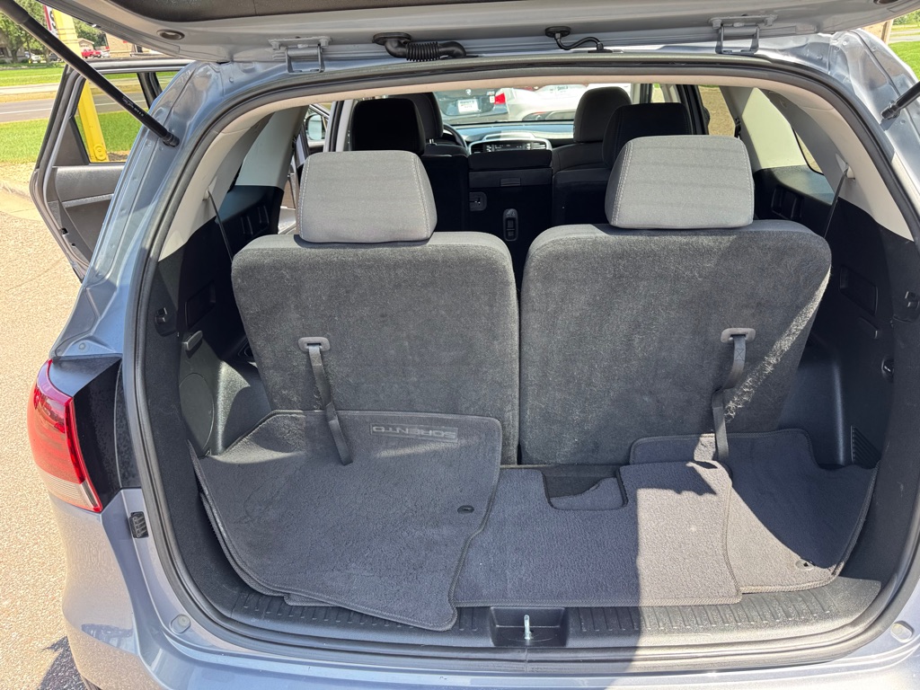 Photo 20 of this KIA SORENTO