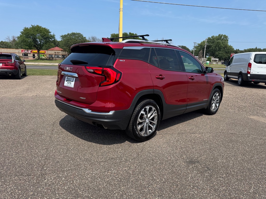 Photo 4 of this GMC TERRAIN