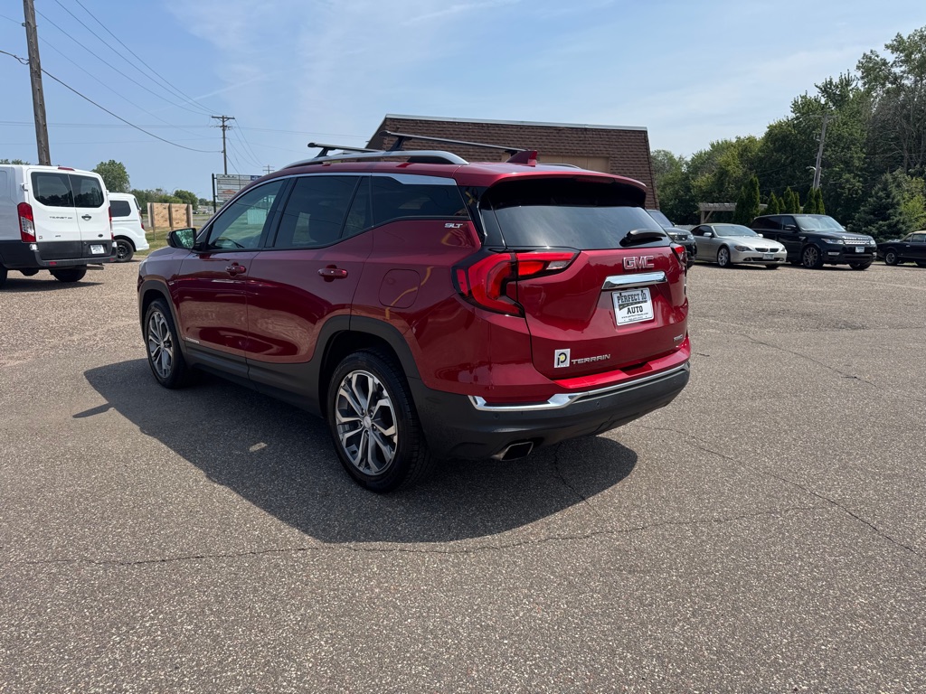 Photo 7 of this GMC TERRAIN