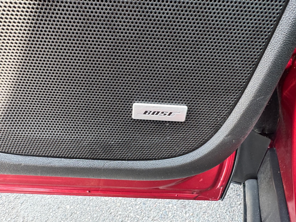 Photo 19 of this GMC TERRAIN
