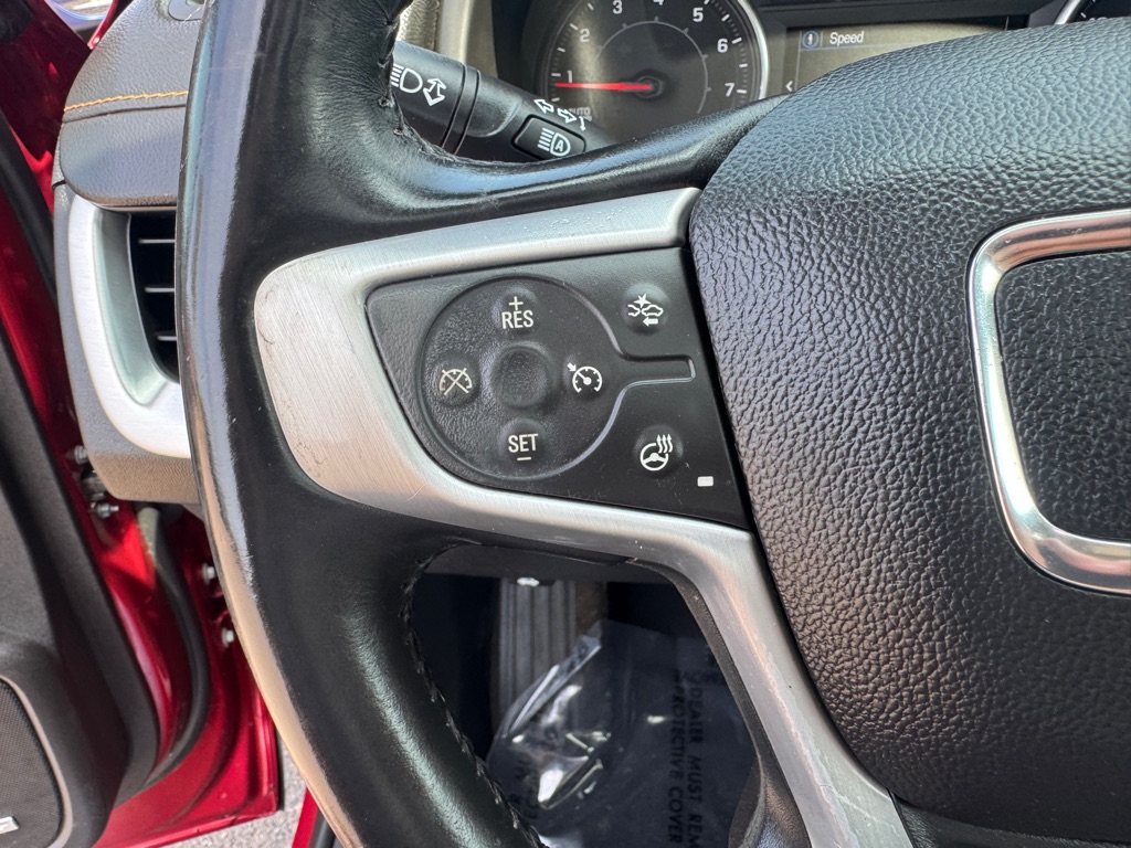 Photo 50 of this GMC TERRAIN