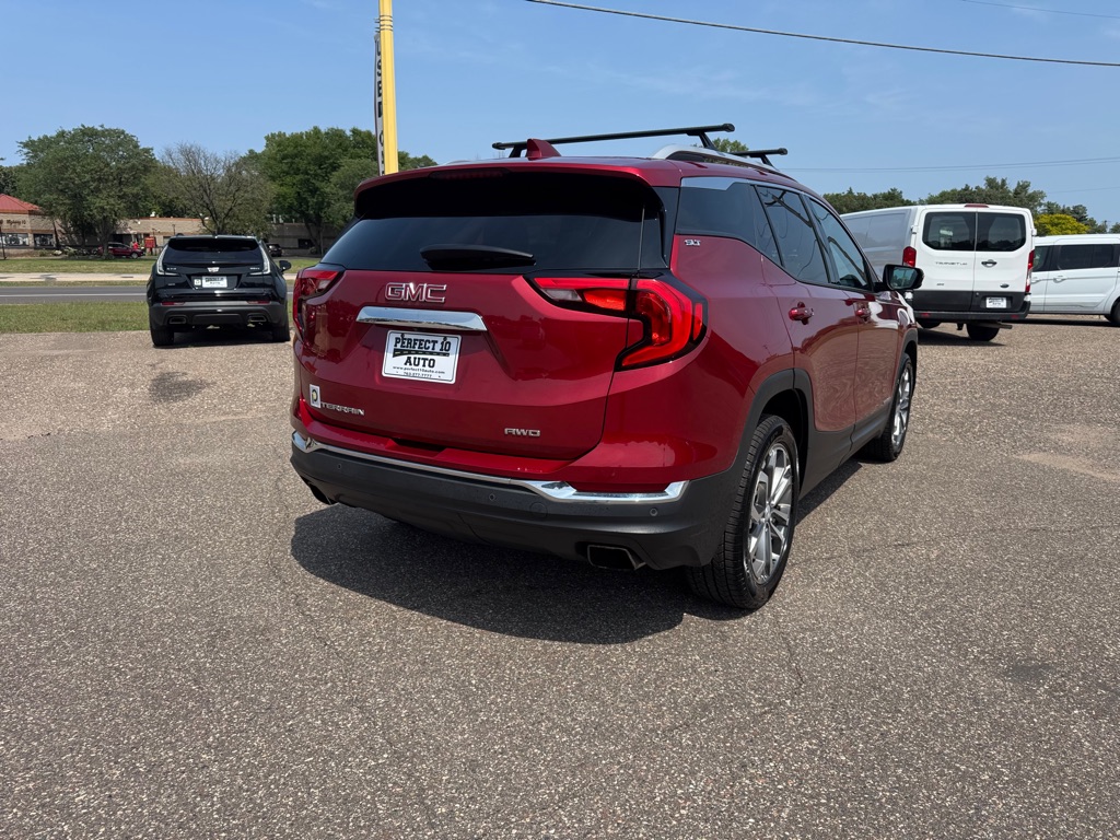 Photo 5 of this GMC TERRAIN