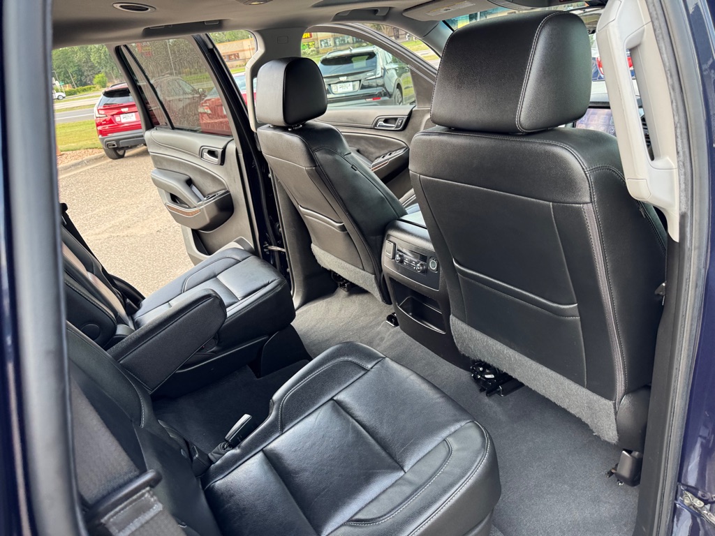 Photo 28 of this CHEVROLET TAHOE