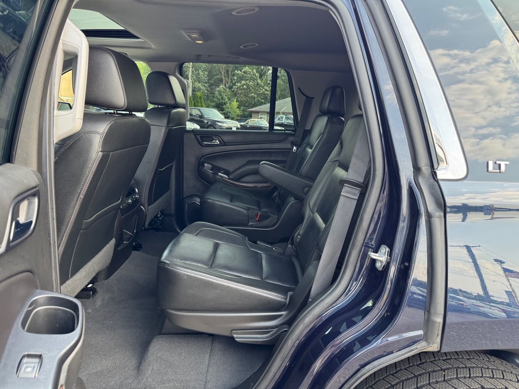 Photo 20 of this CHEVROLET TAHOE