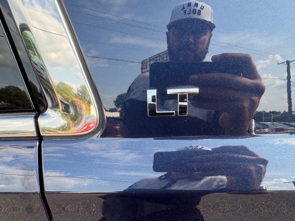 Photo 57 of this CHEVROLET TAHOE