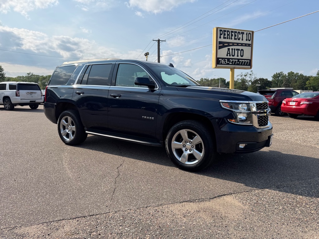 Photo 2 of this CHEVROLET TAHOE