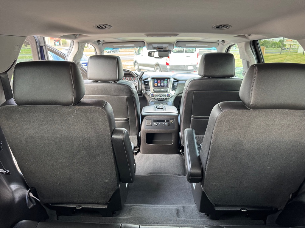 Photo 25 of this CHEVROLET TAHOE