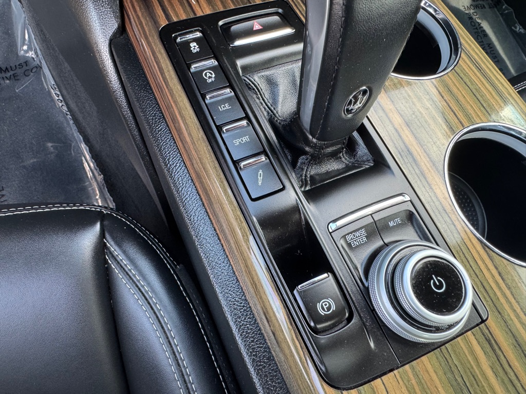 Photo 37 of this MASERATI QUATTROPORTE