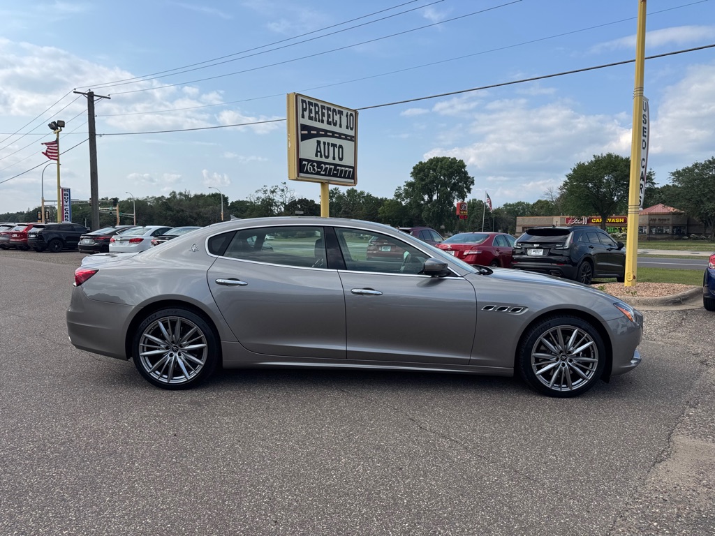 Photo 3 of this MASERATI QUATTROPORTE