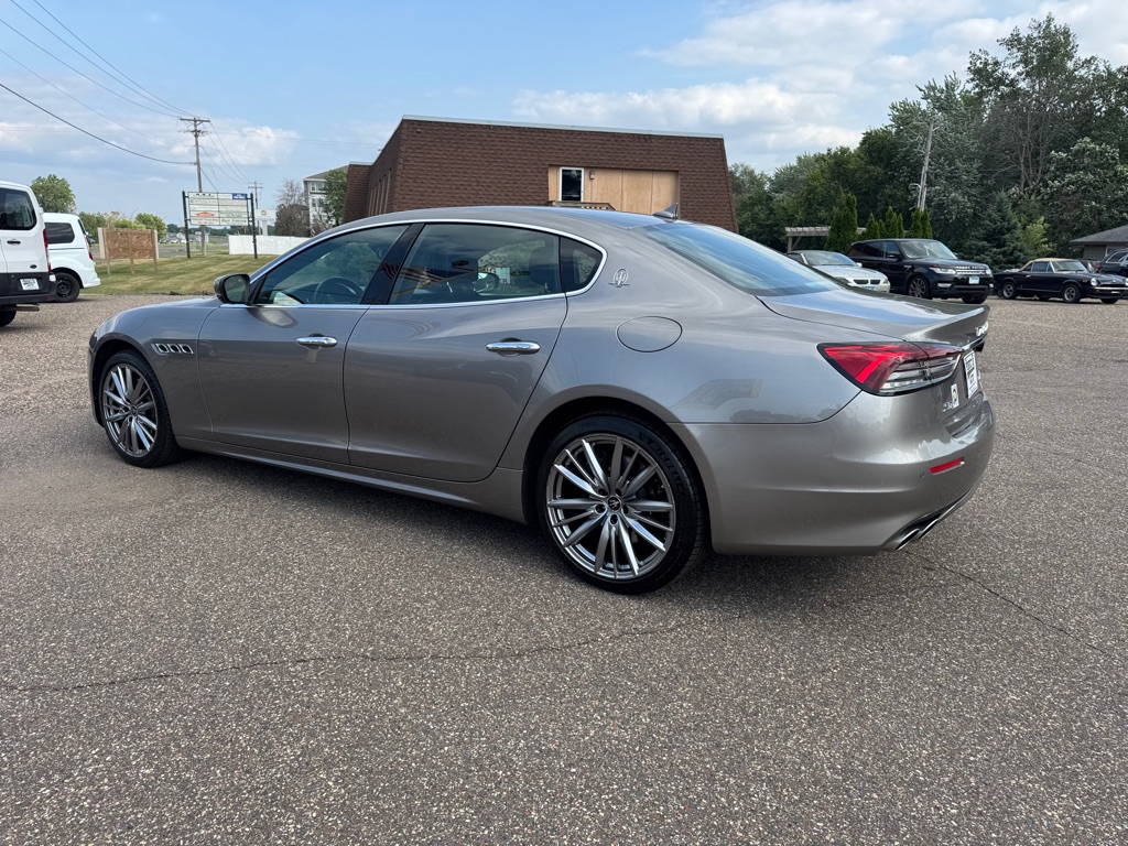 Photo 8 of this MASERATI QUATTROPORTE