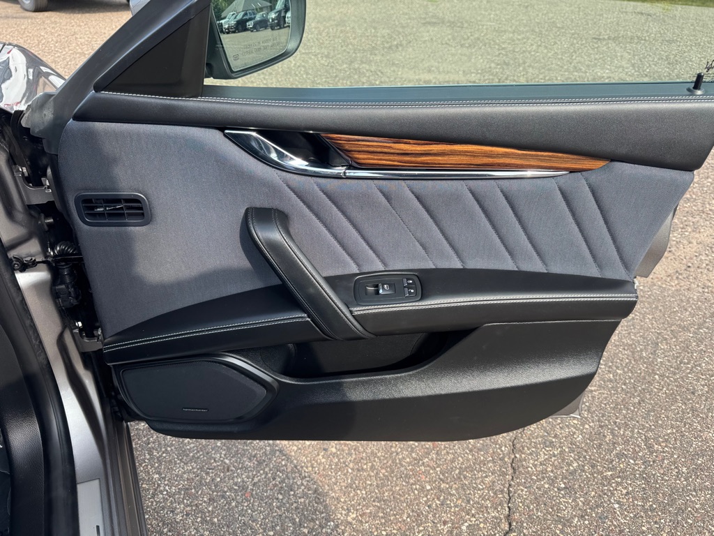 Photo 30 of this MASERATI QUATTROPORTE