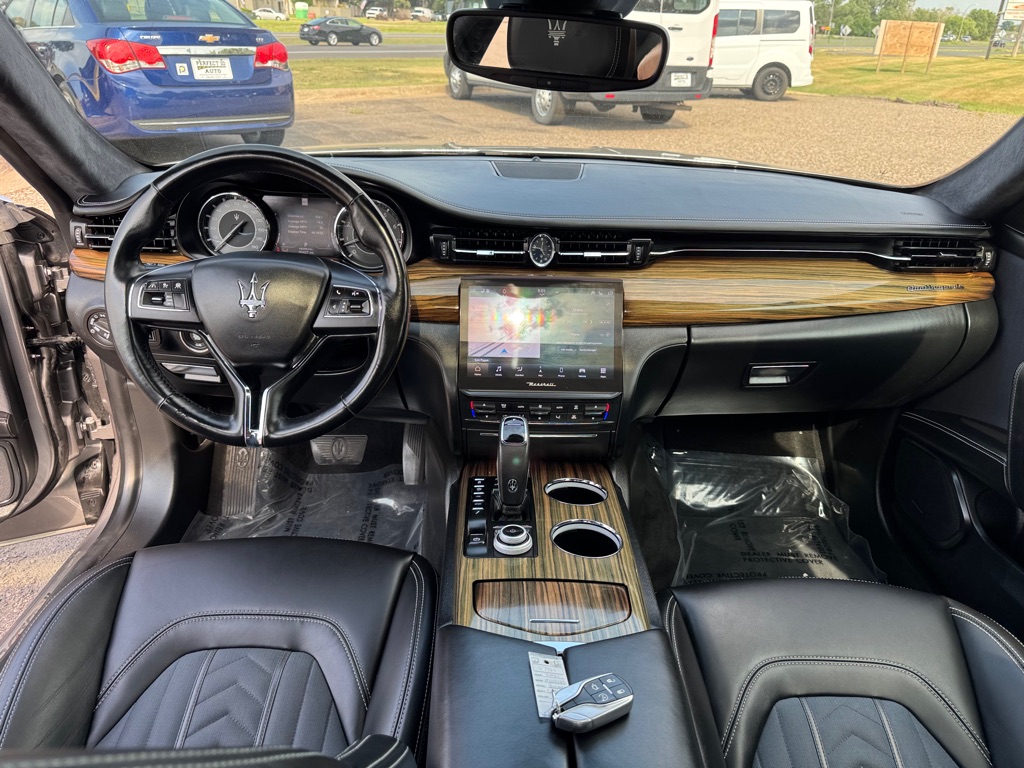 Photo 32 of this MASERATI QUATTROPORTE