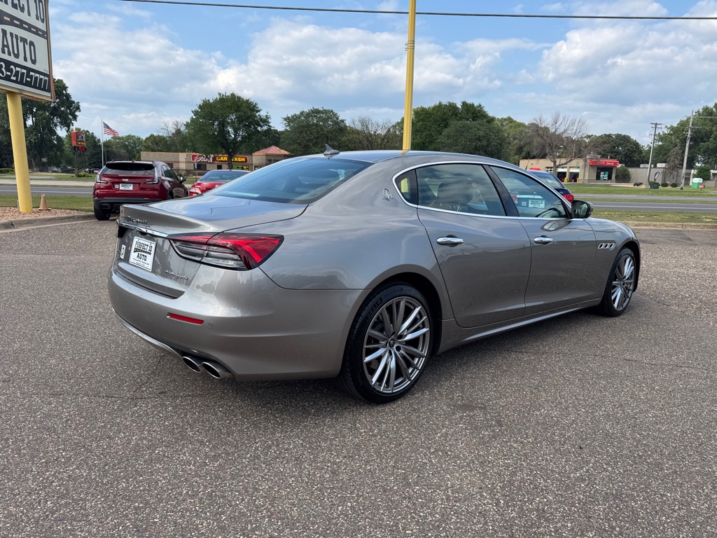 Photo 4 of this MASERATI QUATTROPORTE