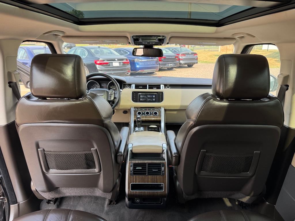 Photo 22 of this LAND ROVER RANGE ROVER SPO