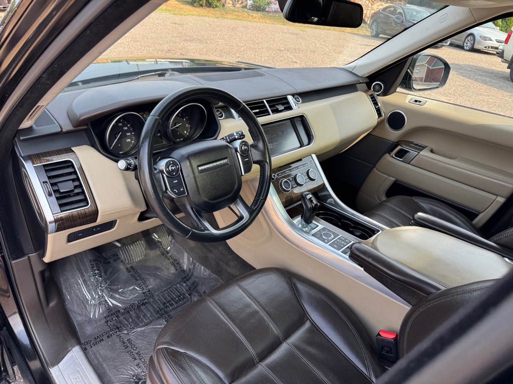 Photo 15 of this LAND ROVER RANGE ROVER SPO