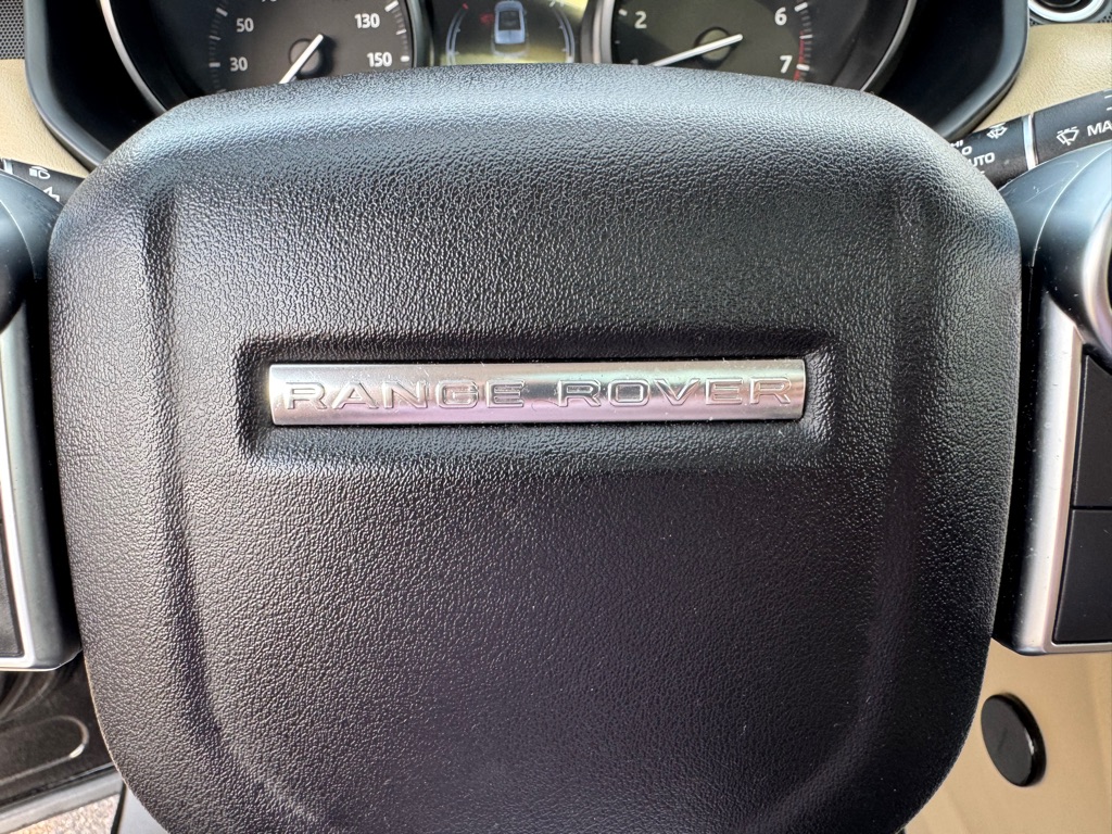 Photo 51 of this LAND ROVER RANGE ROVER SPO