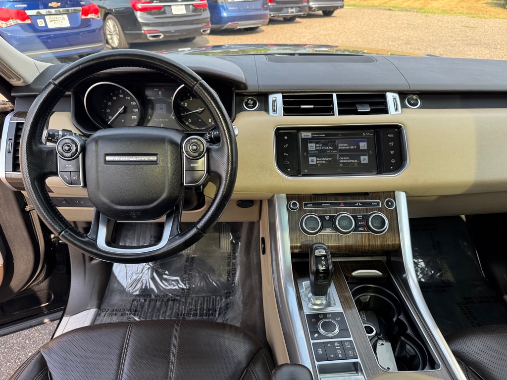 Photo 33 of this LAND ROVER RANGE ROVER SPO