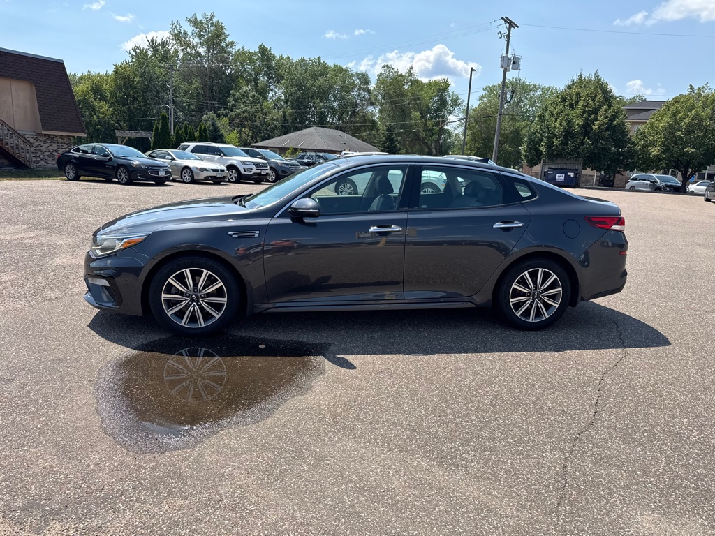 Photo 9 of this KIA OPTIMA