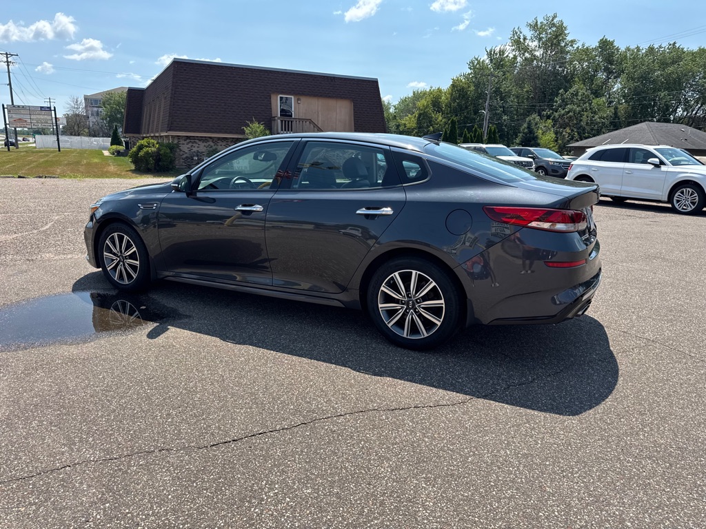 Photo 8 of this KIA OPTIMA
