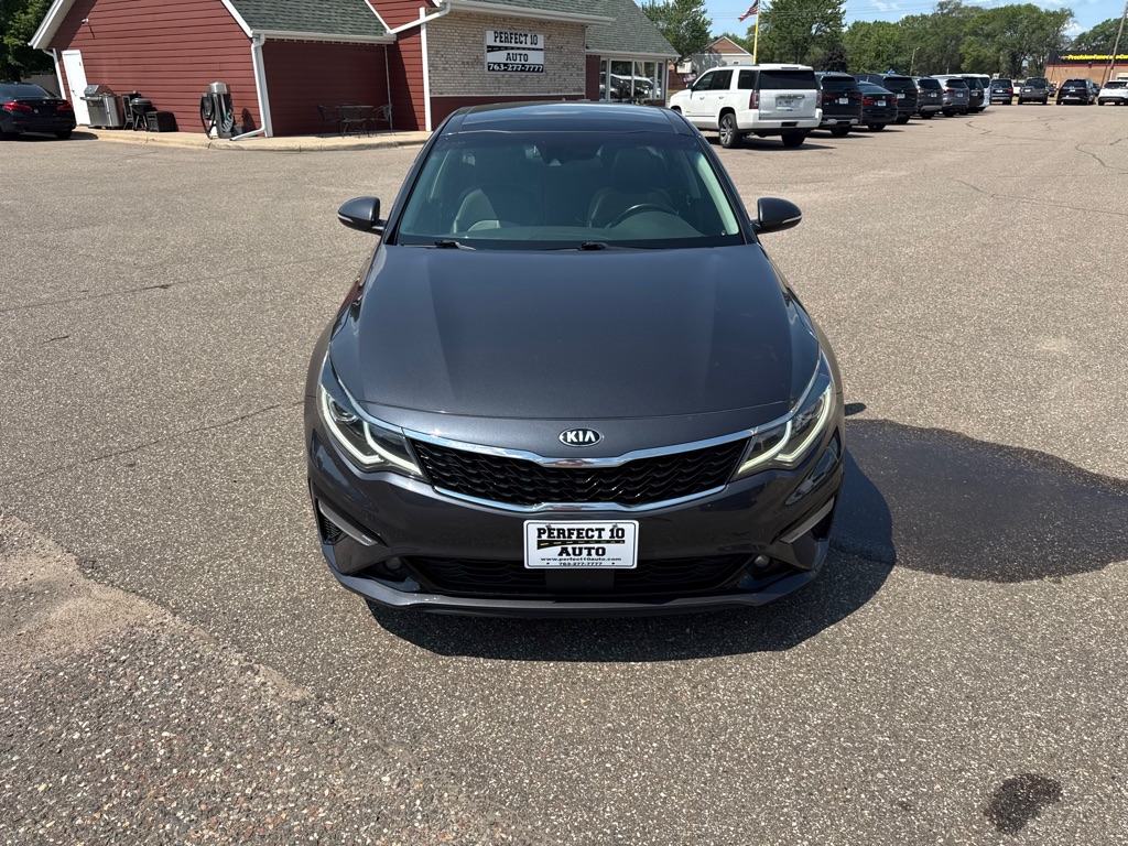 Photo 12 of this KIA OPTIMA