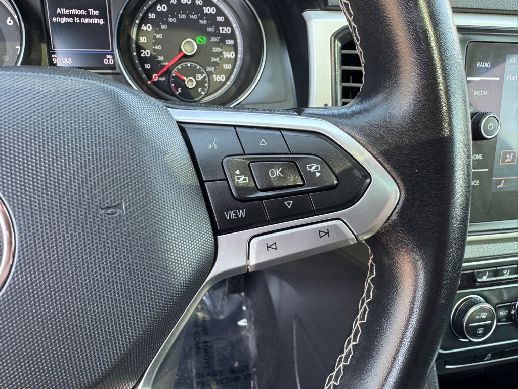 Photo 53 of this VOLKSWAGEN ATLAS
