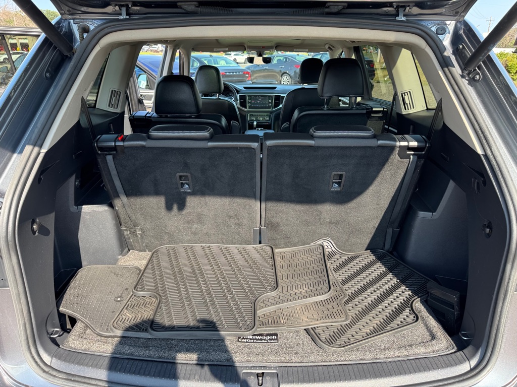 Photo 20 of this VOLKSWAGEN ATLAS
