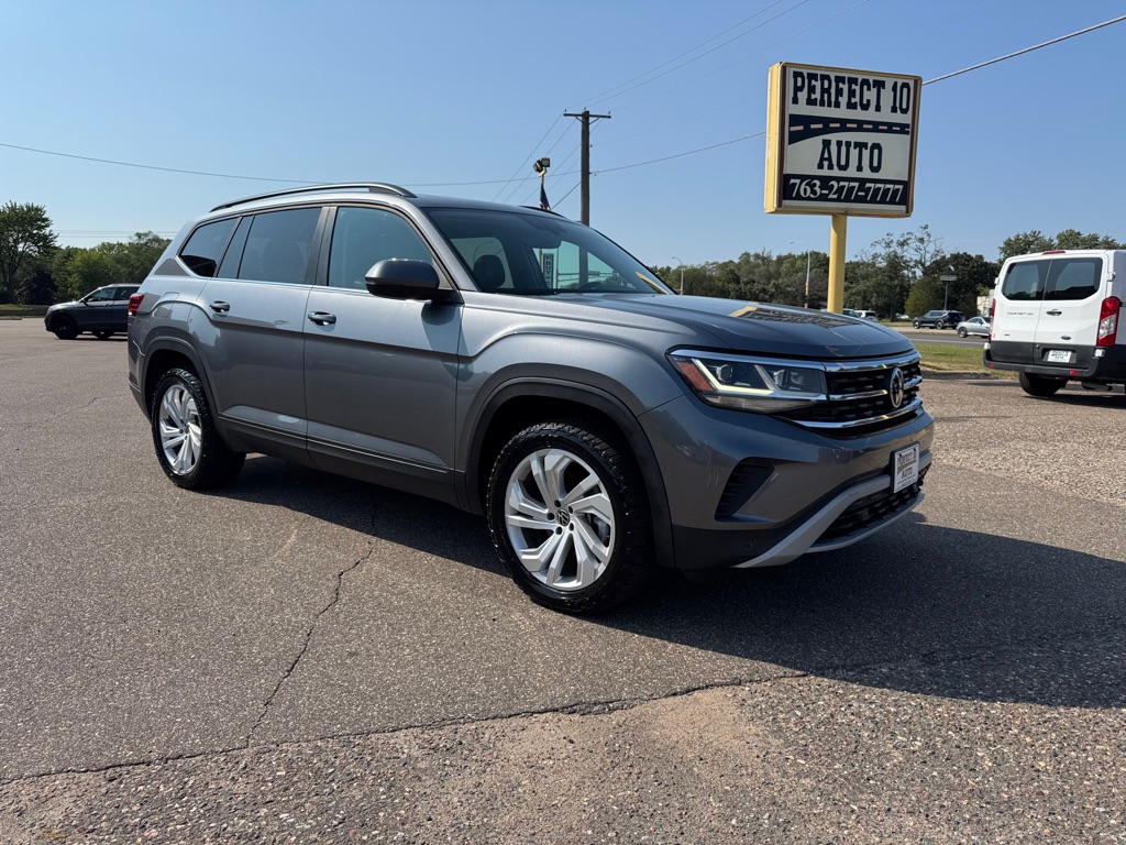 Photo 2 of this VOLKSWAGEN ATLAS