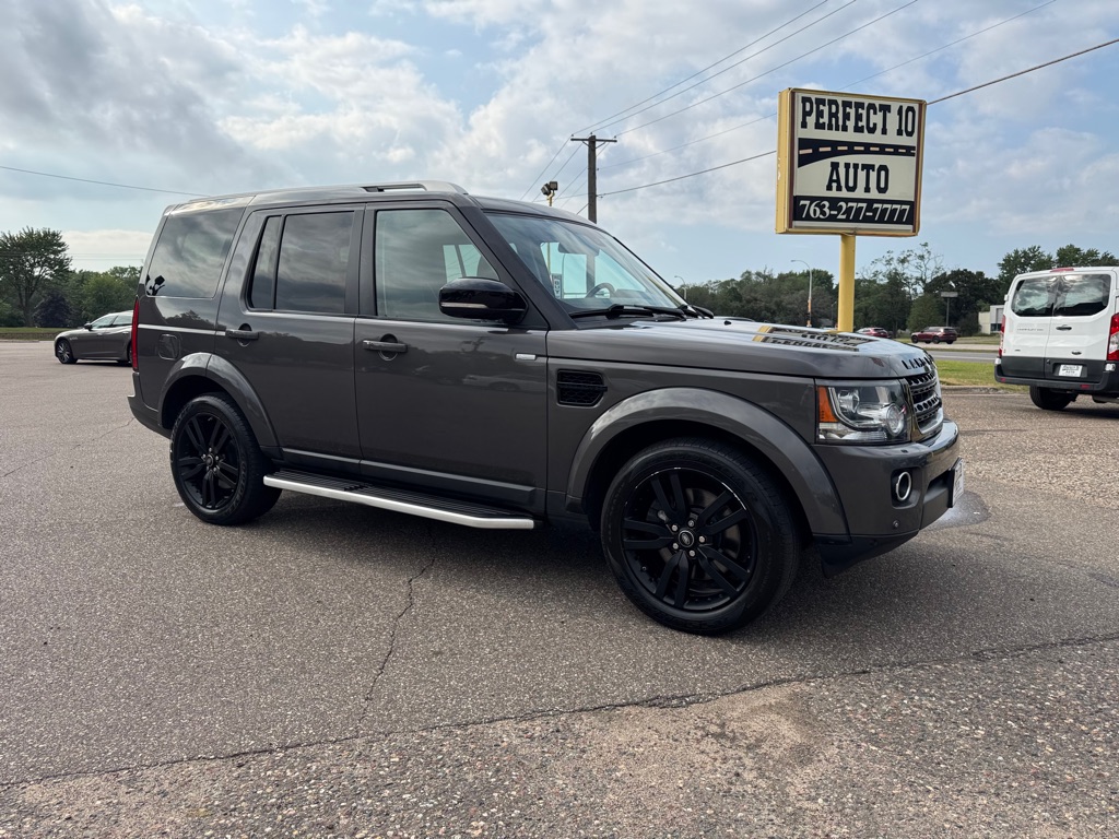 Photo 2 of this LAND ROVER LR4