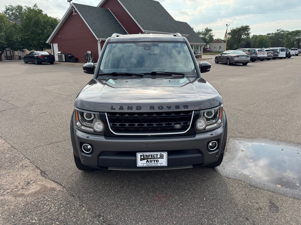 Photo 12 of this LAND ROVER LR4