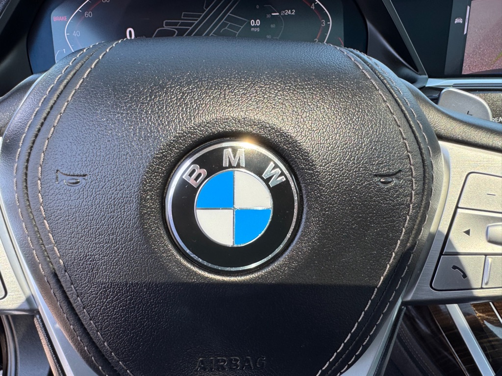 Photo 61 of this BMW X7