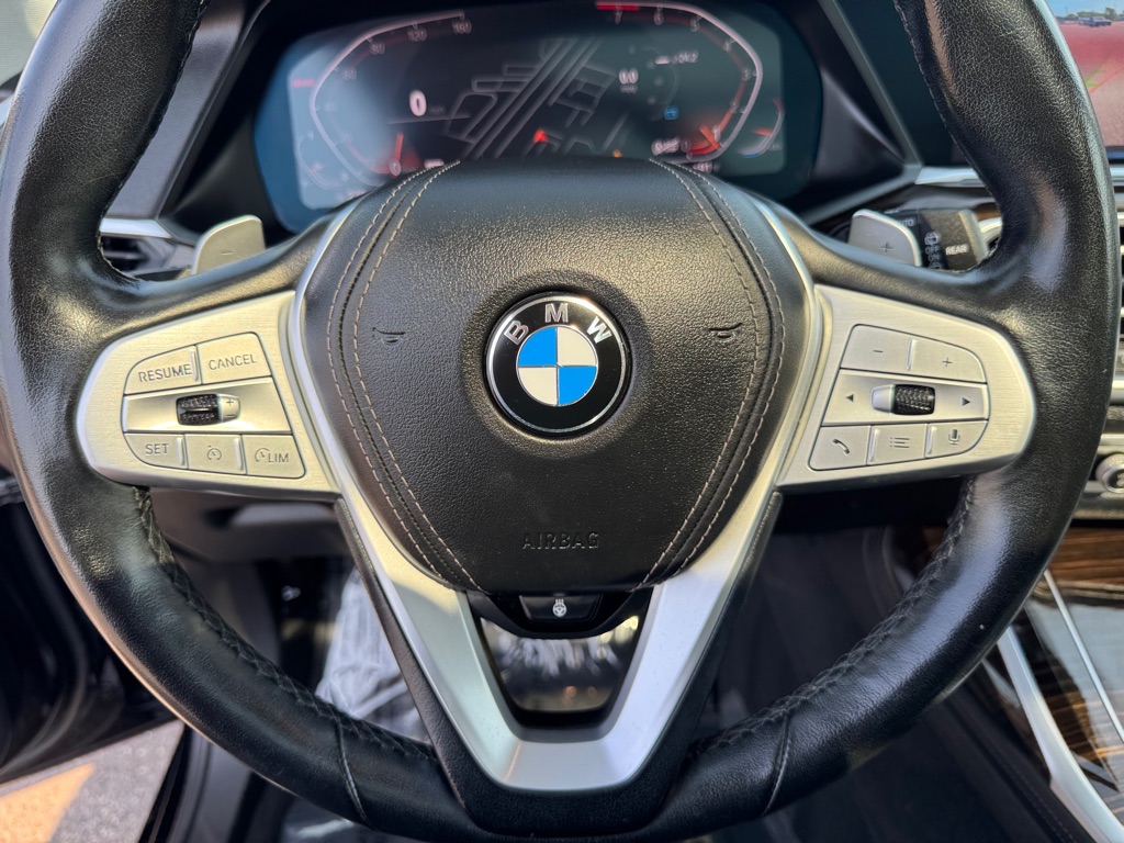 Photo 59 of this BMW X7
